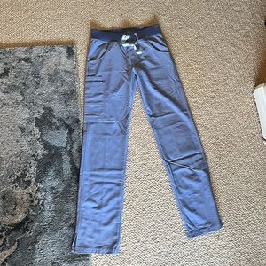Vapor blue Kade figs pants - never worn